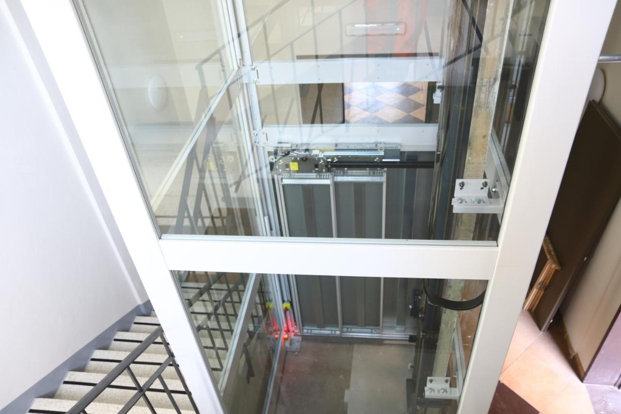 Student'S Hostel 帕爾馬 外观 照片